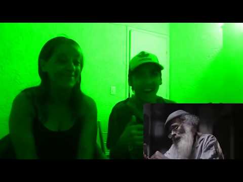 MADRE REACCIONA A CANSERBERO - MUNDO DE PIEDRA