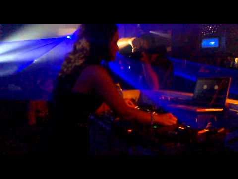 DJ CHARLOTTE NARNI (UK) @Gsix Gardens Kuala Lumpur. vid1