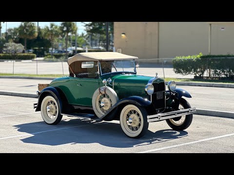 1931 Ford Model A Deluxe Roadster