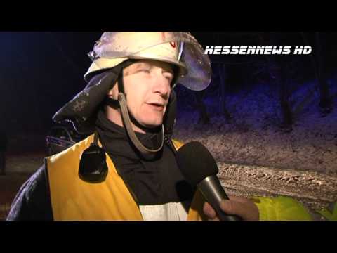 Schwerer Unfall auf der B83 Grebenstein/Burguffeln