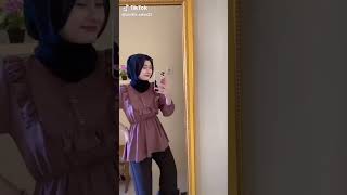 Download lagu joget hot jilbob #jilbab #how #fyp mp3 Download lagu joget hot jilbob #jilbab #how #fyp mp3