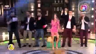 Peren Fildişi Naked In My Car