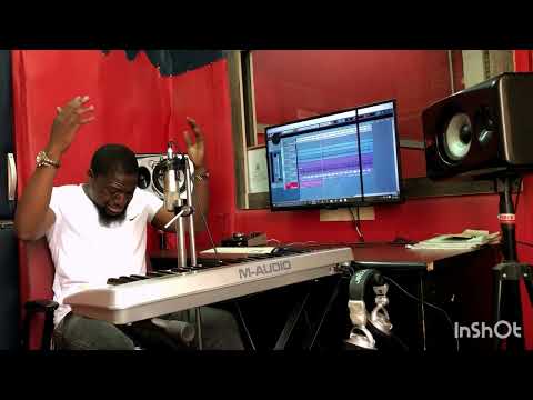 One coli vocal machine/ Mwaiseni mupashi song