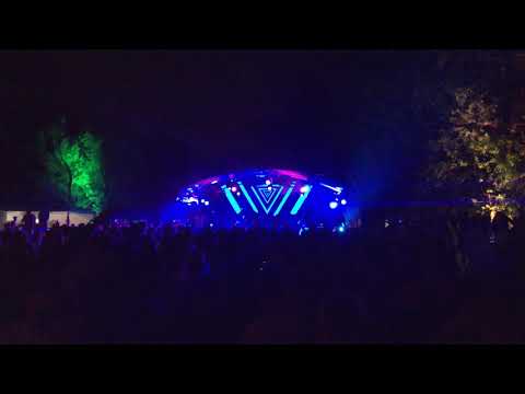 Sonja Moonear dropping "Umek vs. Ramirez - Hablando" @WeLoveSound, Zagreb by SONUS