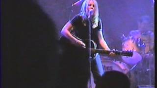 Sylvie Paquette chante Désolé aux Francofolies de Montréal le 27 juillet 2001