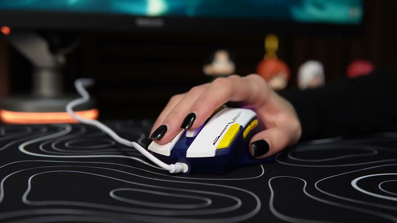 Ігрова комп'ютерна миша GamePro GM300BL Blue/White video preview