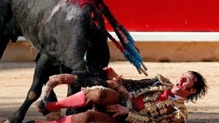 preview picture of video '40 Menschen verletzt nach Stierkampf Unfall in Spanien'