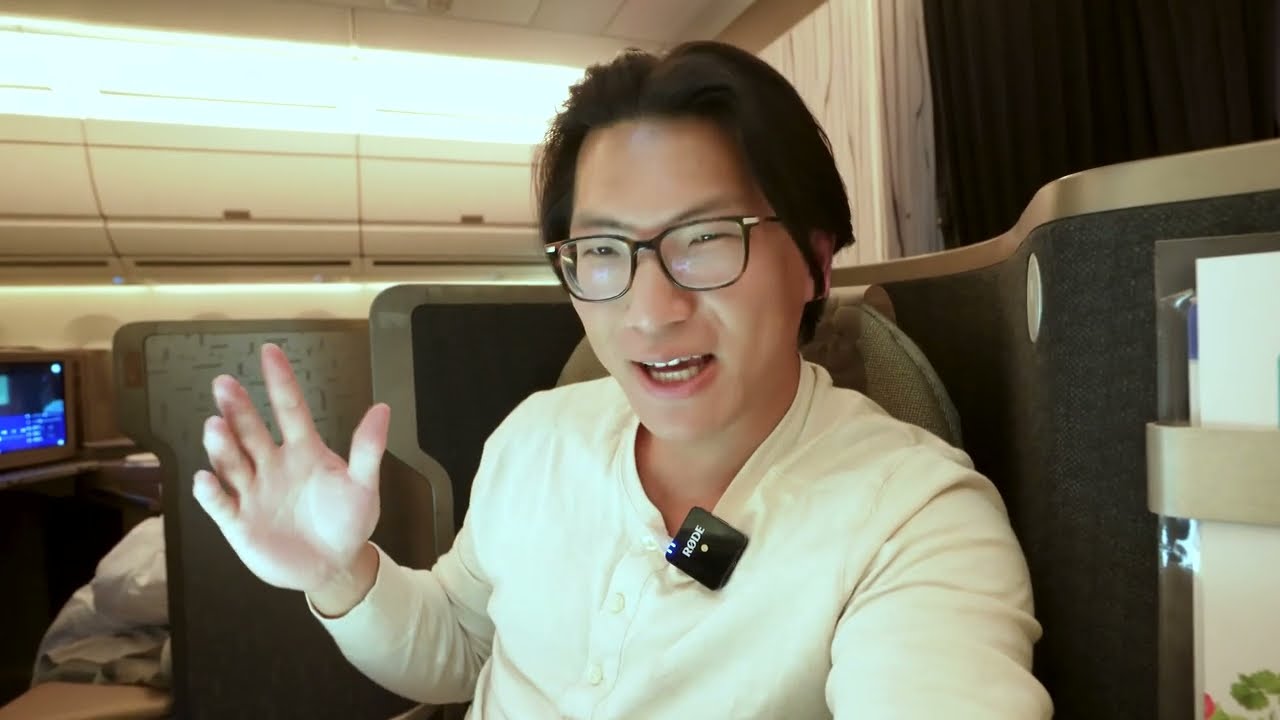 Air China First & Business Class Lounge thumbnail