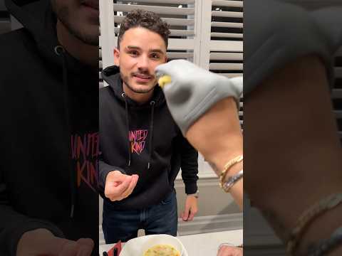 Nu îmi place MĂMĂLIGA 🤣🦈#comedy #shorts