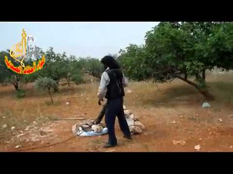 استهداف  قوات النظام بقذائف الهاون من قبل لواء أحفاد الصحابة في معسكر الشبيبة في محافظة إدلب