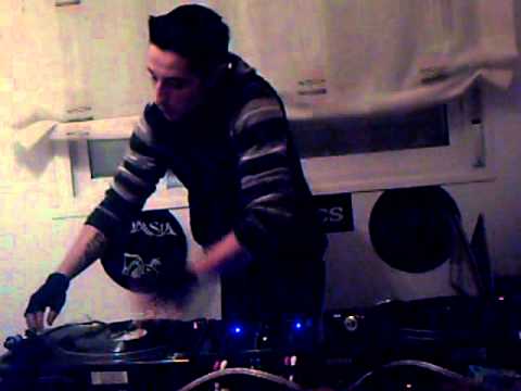 DJ IDROIX MAKINA,XQUE,ACTIVA,PONT AERI SESION REMEMBER 2012 DEDICADO A DJ FRANKI