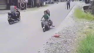 Download lagu Status whatsapp lucu Ninja opo Vespa mp3 Download lagu Status whatsapp lucu Ninja opo Vespa mp3