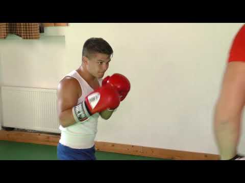 Antrenament Cosmin Girleanu, boxer calificat la olimpiada