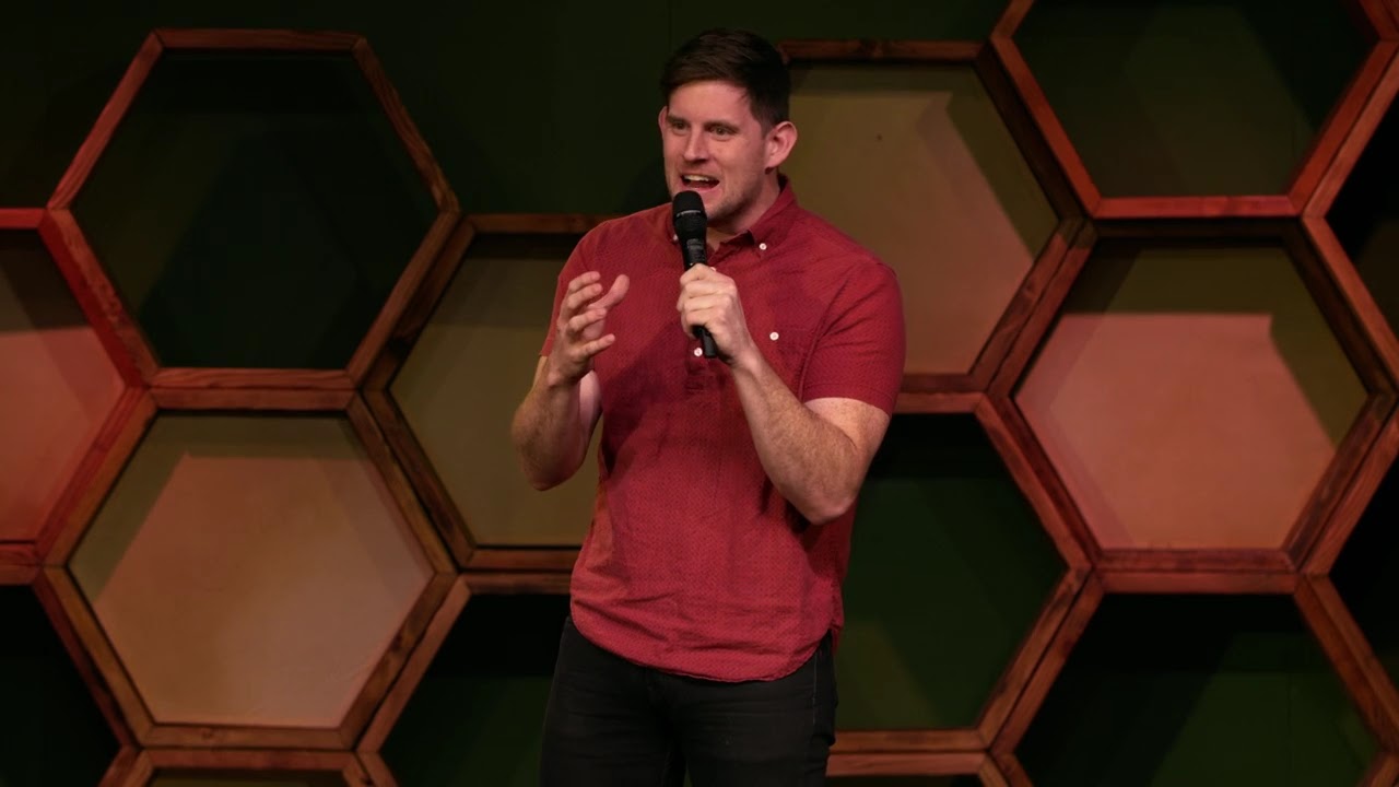 Miniature de la vidéo Aaron Woodall: Sad and Needy Trailer du film Aaron Woodall: Sad and Needy