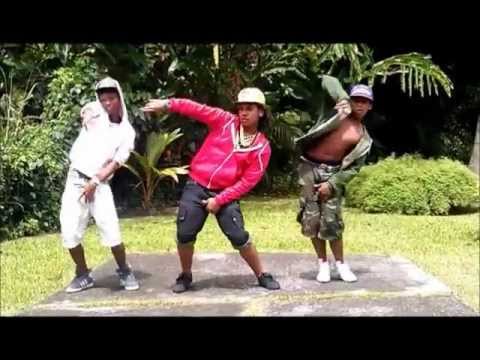 Mynyctis Crums And Dawson Cécile Choré