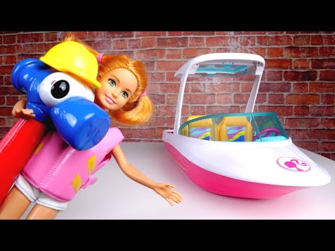 Barbie teknesini kullanamıyor. Eyvah kırıldı şov. Tamircilik oyunu. Eğitici video