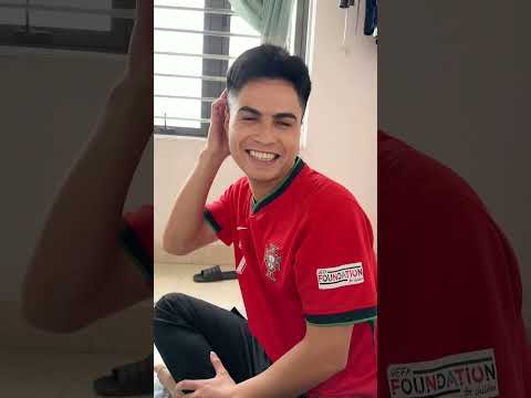 Ronaldo giấu mẹ đưa bạn gái về nhà #kindness #ronaldo