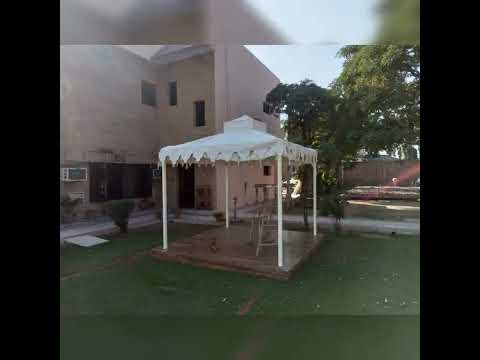 White canopy tent, size: 10x10