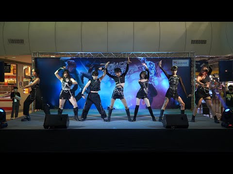 220903 CUTE INVASION cover GOT the beat - Step Back @ Huamark Town Center Cover Dance 2022