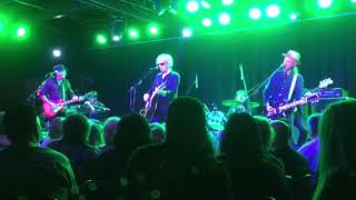 Ian Hunter - The Truth, The Whole Truth, Nuthin But The Truth