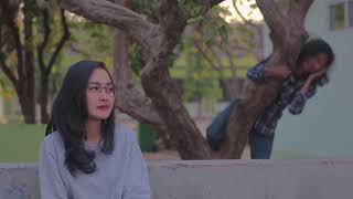 Download lagu SMVLL - Untuk Perempuan Yang Sedang Dalam Pelukan (Payung Teduh Reggae Cover) mp3