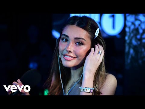 Madison Beer - Glimpse Of Us (Joji cover) in the Live Lounge