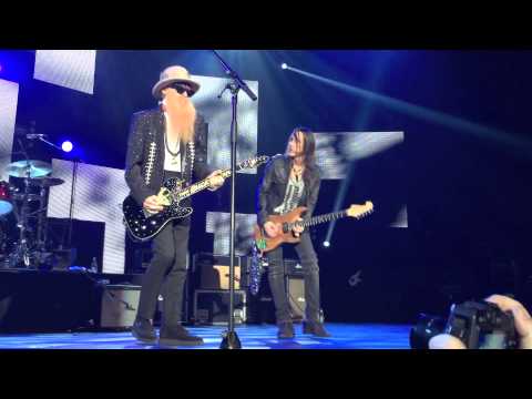 BILLY GIBBONS and NUNO BETTENCOURT - KINGS OF CHAOS - LA GRANGE