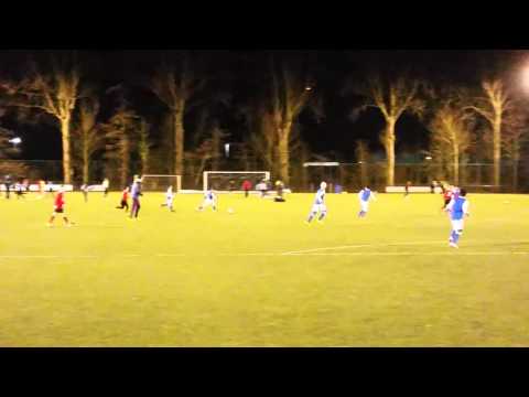 LMO F1 tegen Slikkerveer F1 op 24-02-2016 (Bekerwedstrijd Rijnmond Cup) 2e helft