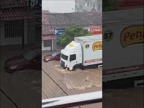 Tempora forte em ituaçu Bahia nesta terça-feira dia 24 de fevereiro