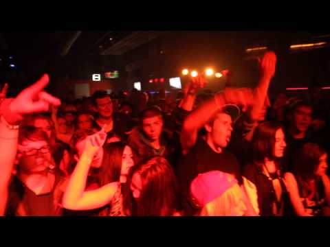 Zkrat Kratochvíl nahoru X dolu  323  Plzeň papírna