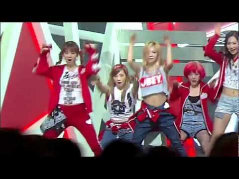 [130106] Dancing Queen + I Got a Boy @ Inkigayo - Hyoyeon SNSD Cuts