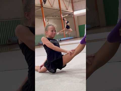 По вашим просьбам! #спорт #stretching #sports #рекомендации #shortsvideo #shorts #молодец #milashka7