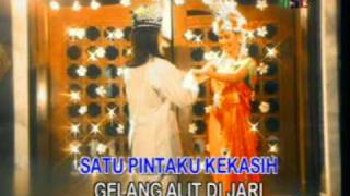 Download lagu IKKE NURJANAH - Gelang Alit mp3