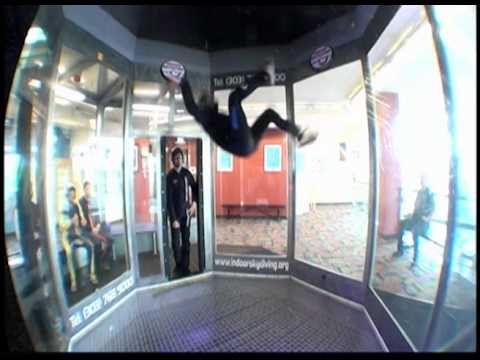 07102011 0809am.f4v July 2011 - Old sessions - Ori flying in the SVCO indoor skydiving windtunnel