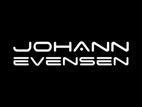 Sander Van Doorn vs. Chuckie & Amanda Wilson - Kangaroo Breaking Up (Johann Evensen Mashup)