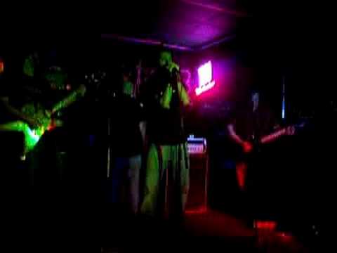 Cell 213 at Jilly's 2006