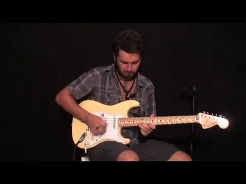 Fender Yngwie Malmsteen Signature Stratocaster Tanıtımı