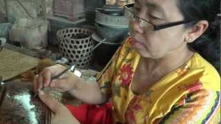 preview picture of video 'Burmese lacquerware How they do it'