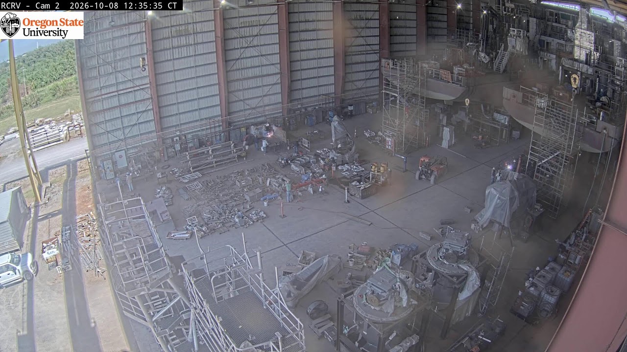 Live webcam view of Research Vessel Shipyard Hall
