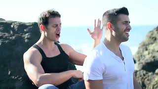 SAY SOMETHING - A GREAT BIG WORLD & CHRISTINA AGUILERA 