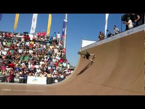 Andy MacDonald vert final