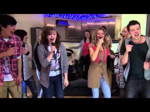 Vidéo Everyone Sing