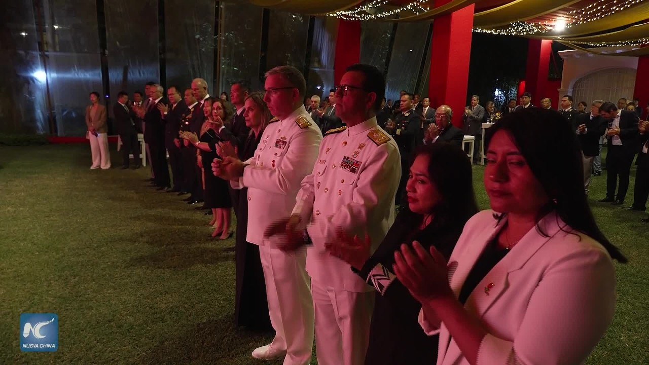 Celebran en Perú 99° aniversario de fundación de EPL de China