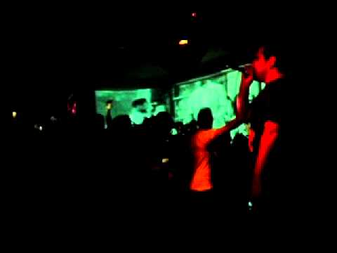 Cooltrain Crew ft. MC Molin @ Arte & Manha. 2011