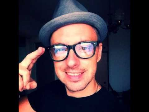 PAUL PANAIT FEAT. JUSTE - IGNORE ( official single)