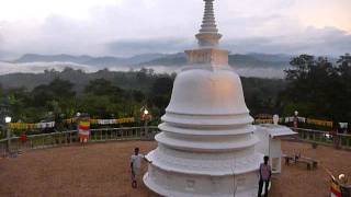 preview picture of video 'Sri Lanka,ශ්‍රී ලංකා,Ceylon,Stupa,Dagoba and a beautiful day'