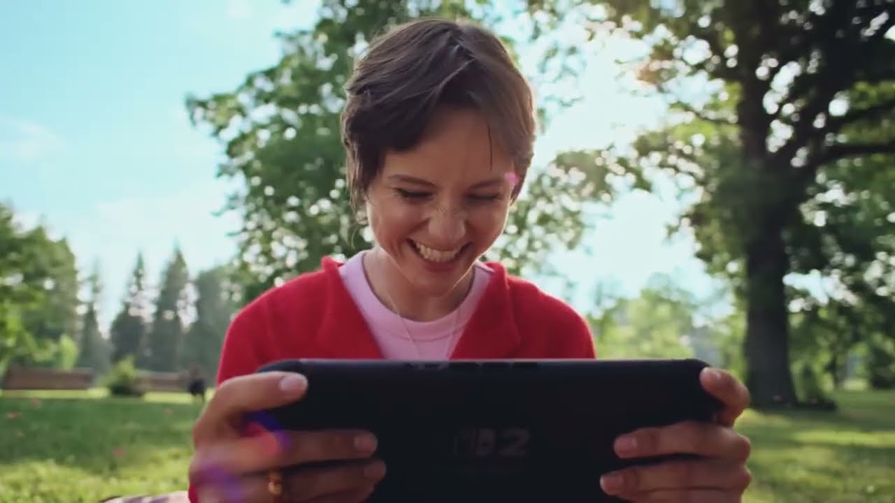 Play Video