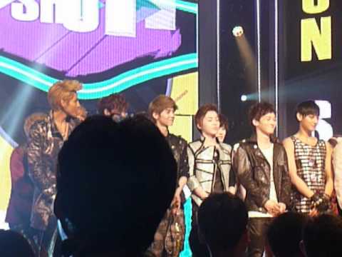 120515 - EXO-M Show Champion Ending (Part 1)