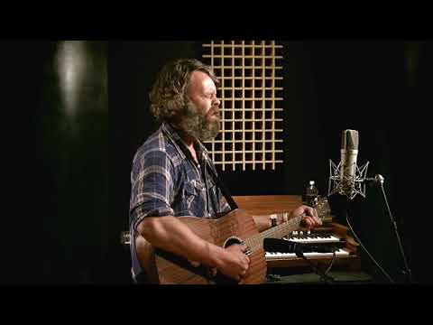 download lagu mp3 mp4 Little Wings Wine, download lagu Little Wings Wine gratis, unduh video klip Little Wings Wine