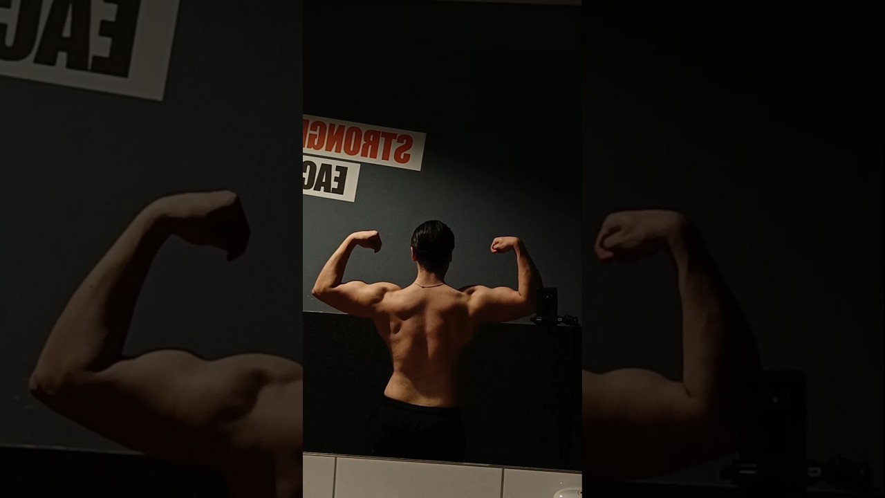 rate the current physique from 1/10 (don't be to please 🙏🏼😅)#rate #motivation #gymtok #fitness #gym